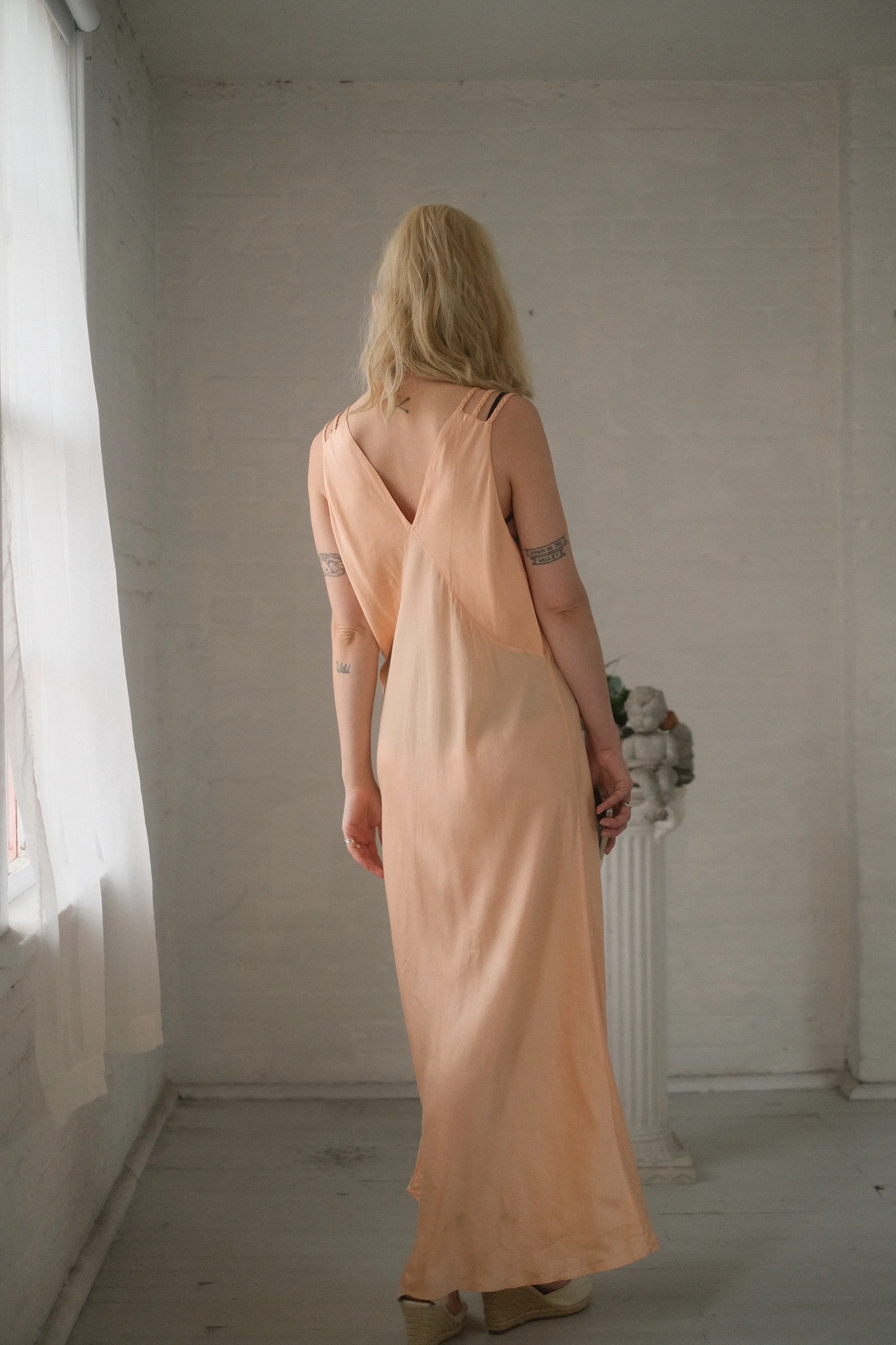 1940s Peach Romantic Slip Gown