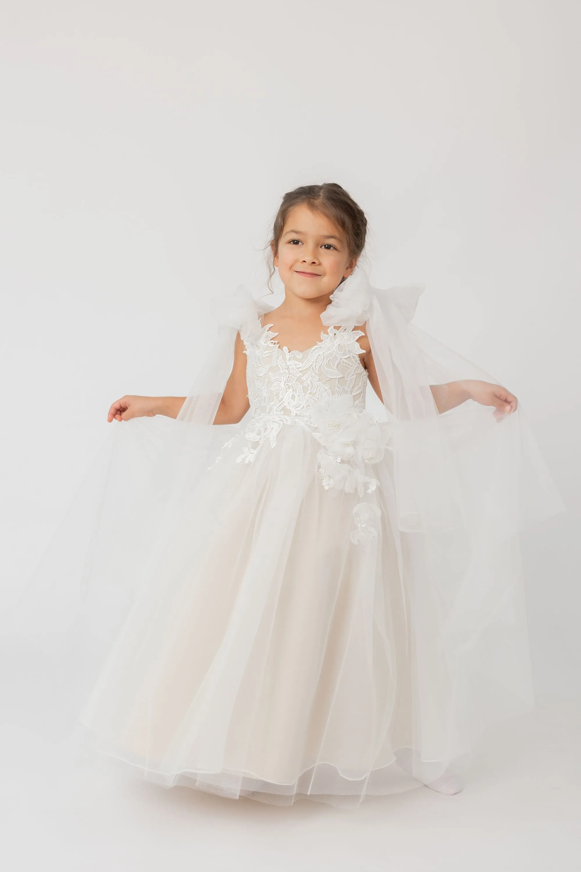 Anastasia - Romantic style lace flower girl dress