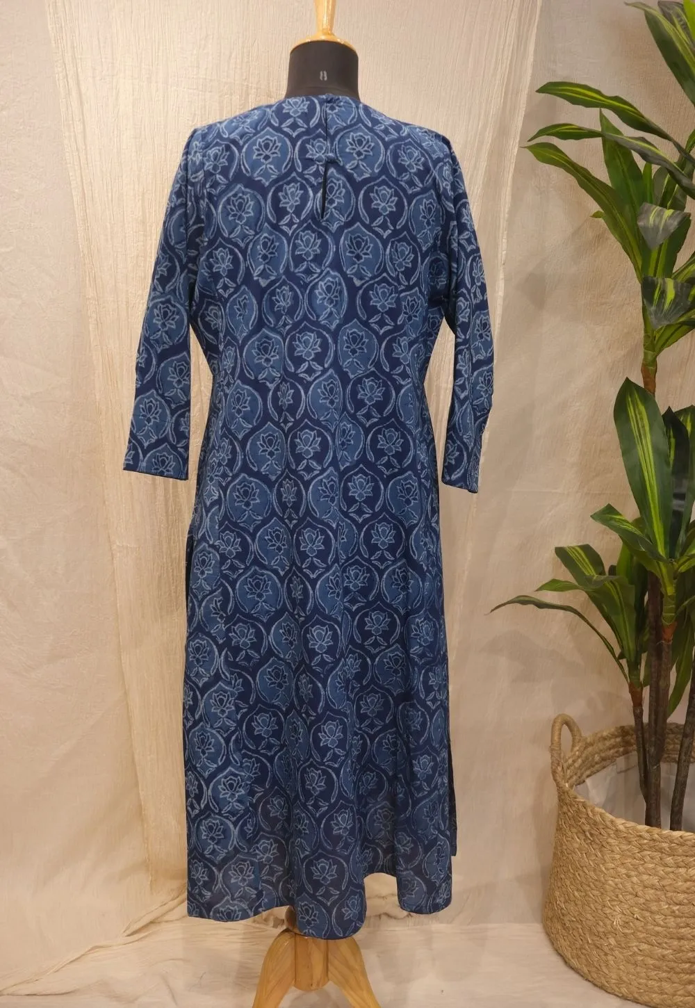 Ayrin Dabu Cotton Kurta