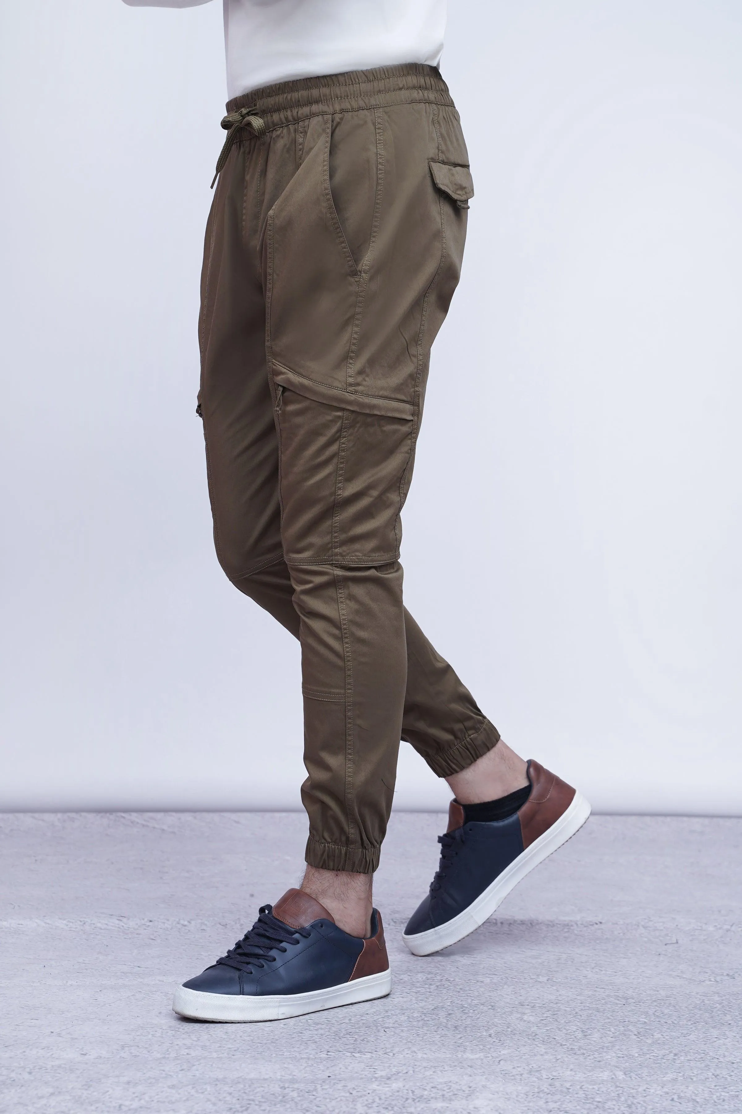 CASUAL JOGGER TROUSER DARK KHAKI