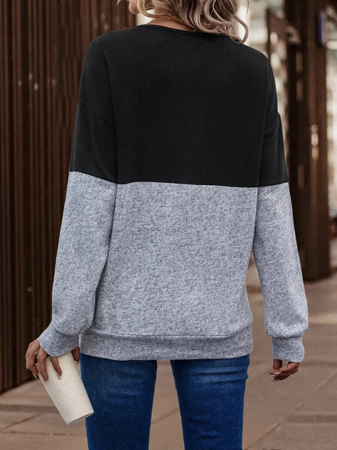 Crisscross Sweatshirt for Women Trendy and Versatile