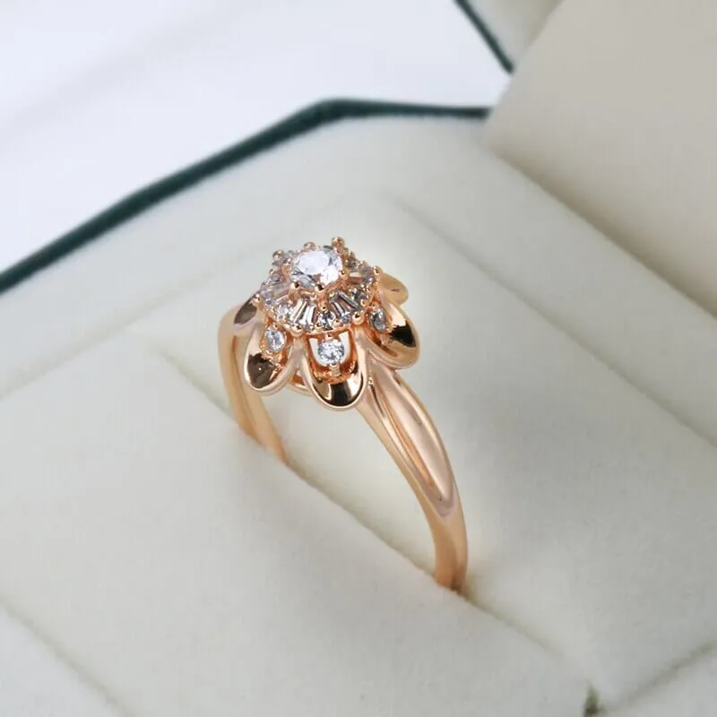 Flower Prong Romantic Rose Gold Ring