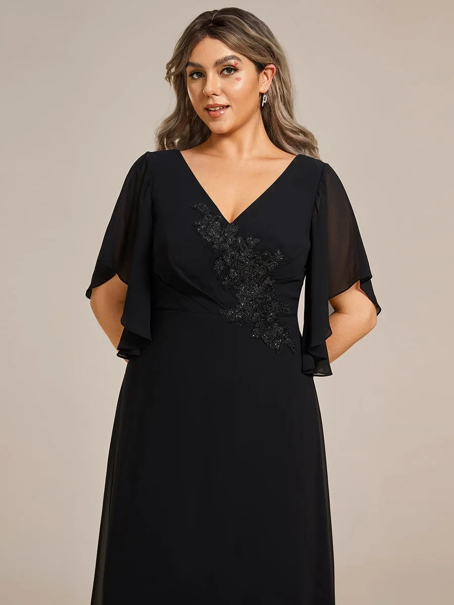 Graceful Plus Size A-line Ruffles Sleeve Chiffon Mother of the Bride Dress with Applique