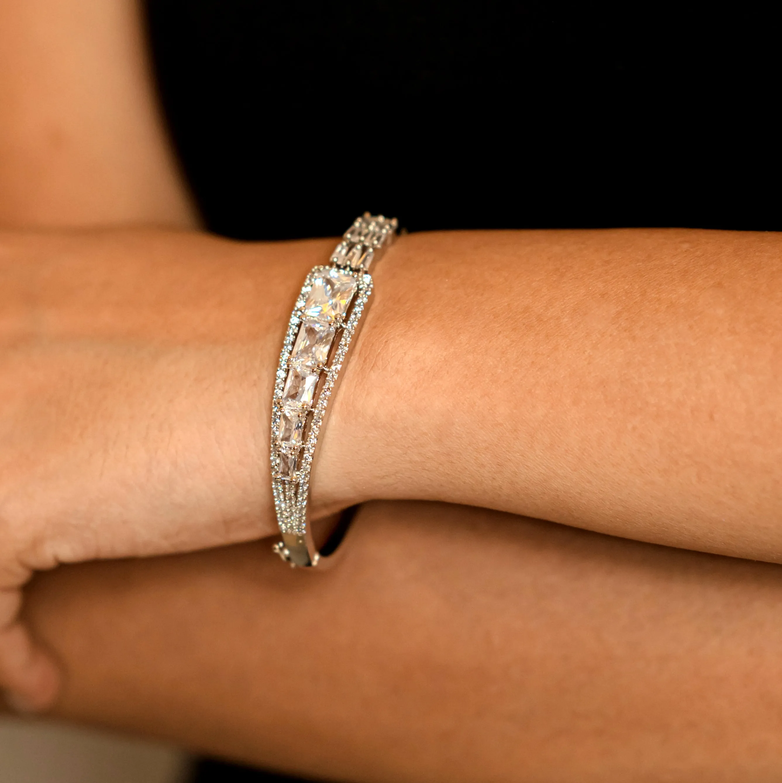 Graceful White Rhodium Bracelet