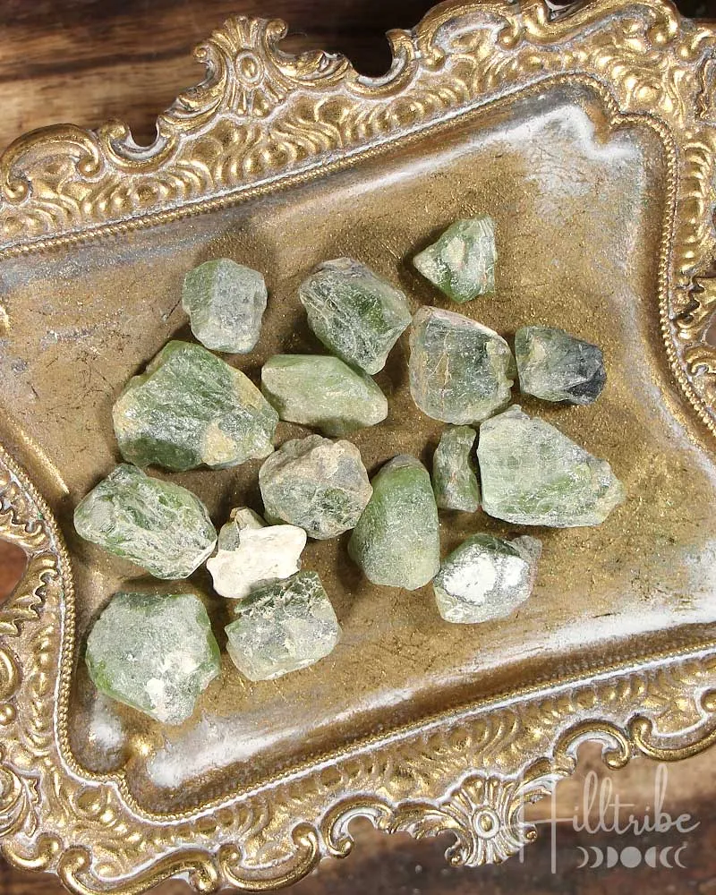 Natural Peridot Pieces