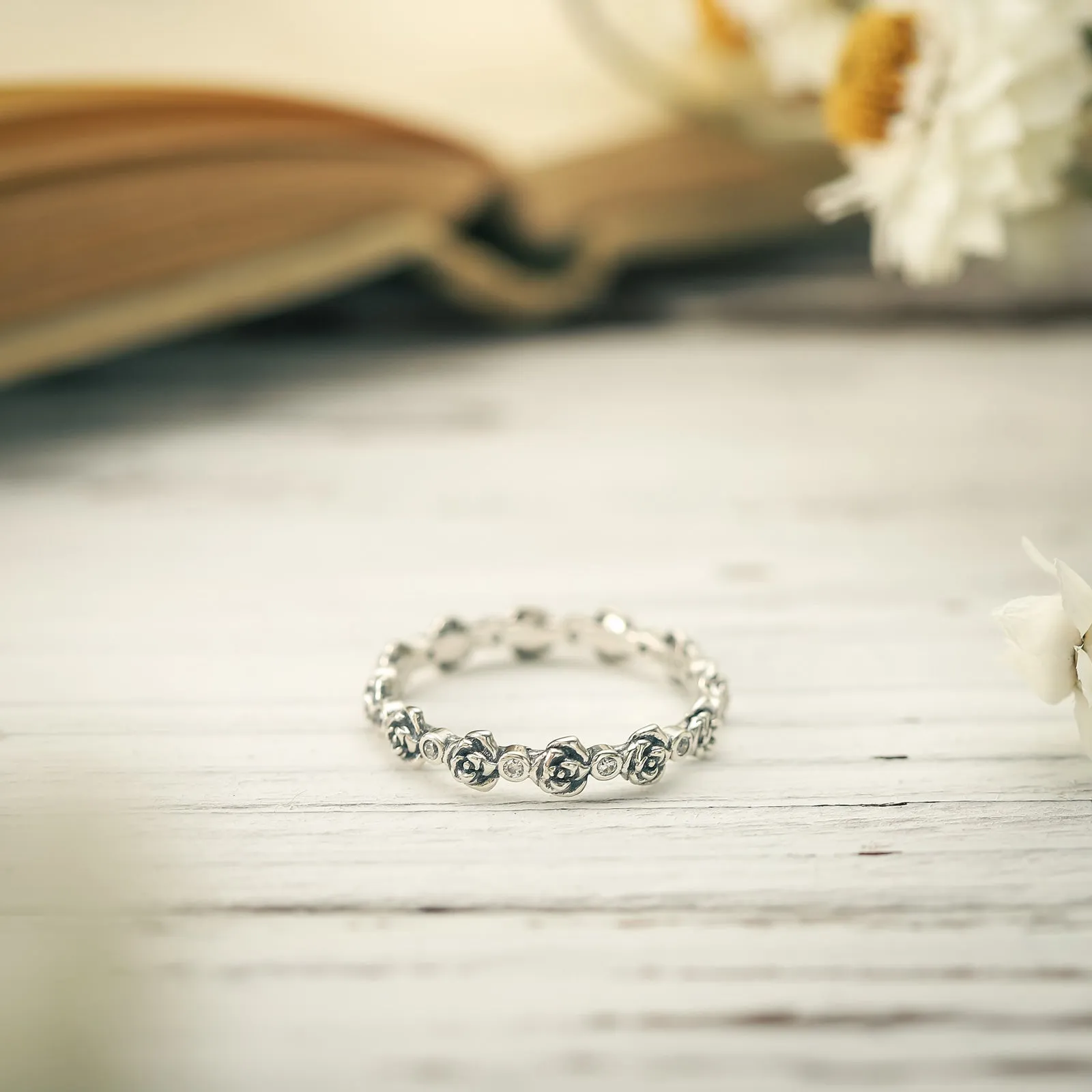 Romantic Rose Ring